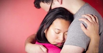 Brave Woman Shares Emotional Story Of Miscarriage