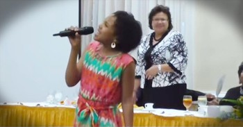 11-Year-Old Sings Amazing Version Of ‘Take Me To The King.’ WOW!