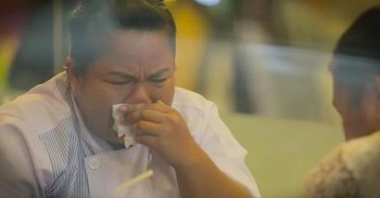 Surprise Meal Between Mother And Child Will Leave You In Tears!