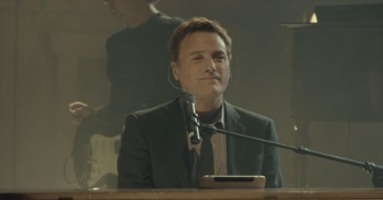 Michael W. Smith (Featuring Leeland Mooring) - Christ Be All Around Me (Live)