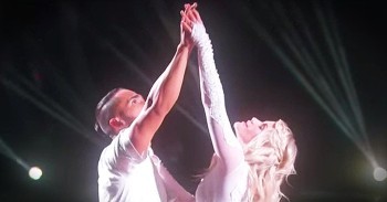 Celebrity Dances Beautifully To ‘Amazing Grace’ To Honor THIS Life-Changing Moment