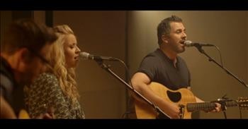 Gateway Worship - Grace that Won't Let Go (Acoustic Performance)