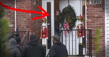 Carolers Can’t Get People To Open Their Doors Until THIS!