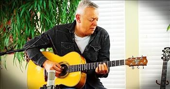 Acoustic Guitar Performance Of 'Somewhere Over The Rainbow' Is Moving!