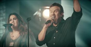 Casting Crowns - Thrive (Live)