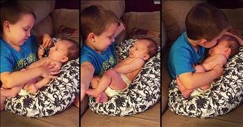 Brother Sings 'You Are My Sunshine' To Baby Sister
