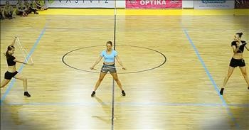 3 Women Perform Incredible Synchronized Jump Rope Routine