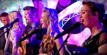 The Willis Clan Performs Toe-Tapping Rendition Of 'Favorite Things'