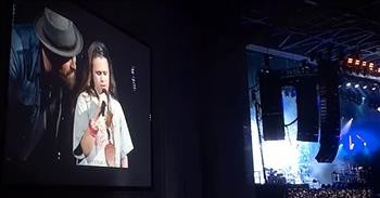 Country Artist Sings With 11-Year-Old Girl Born Blind And With Autism