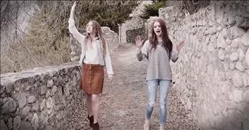 ASL Mashup Of 'Come Thou Fount' And 'How Great Thou Art'