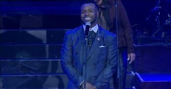 Jesus Reigns' - Stirring Live Performance by VaShawn Mitchell and Tasha Cobbs