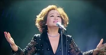 Talent Show Contestant Stuns With Her Performance Of 'Imagine'