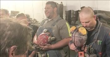 Coal Miner Sings 'The Star-Spangled Banner'