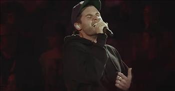 'Future Marches In' - Hillsong UNITED Live Performance