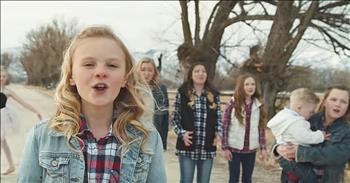 Children's Choir Sings 'I Can Only Imagine'