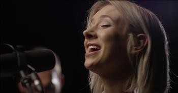 'Hallelujah Here Below' - Elevation Worship