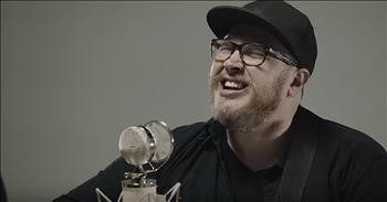 'Love That Saves' Jesus Culture Acoustic Performance