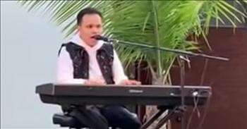 America's Got Talent Contestant Kodi Lee Performs 'I Can Only Imagine'