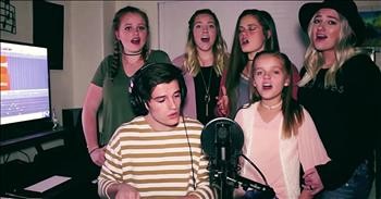 Siblings Perform Mashup Of 'Amazing Grace' And 'Hallelujah'