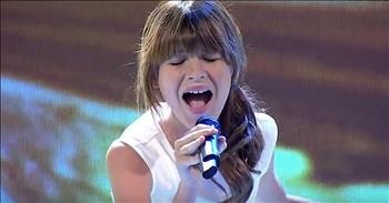 13-Year-Old Child Prodigy Charlotte Summers Sings 'Hit The Road Jack'