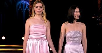 Celtic Woman Performs 'Over The Rainbow'