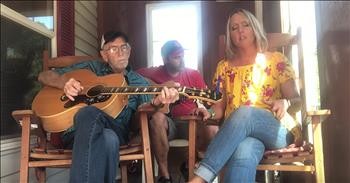 Father And Daughter Share Final Duet To 'Will The Circle Be Unbroken'