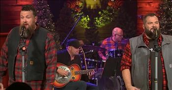 'Go Tell It On The Mountain' The Singing Contractors