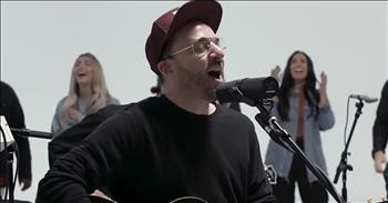'Heaven Fall' Acoustic Worship From The Belonging Co Featuring Henry Seeley