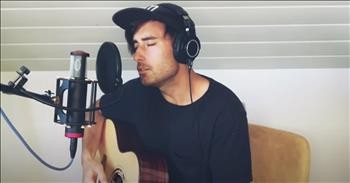'O Praise The Name' Phil Wickham Worships At Home
