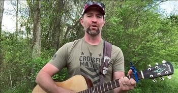 Josh Turner Sings Classic Country Song 'Forever And Ever Amen'