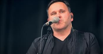 'Mercies (New Every Morning)' Live Performance From Matt Redman