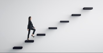 A Prayer for Courage to Step into a New Opportunity - Your Daily Prayer - March 2