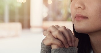 A Prayer to Make Things Right with God - Your Daily Prayer - April 17