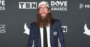 Christian Artist David Crowder Requests Prayer Following Unexpected Surgery