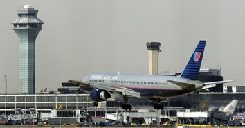 Americans Are Facing Long Flight Delays After the Current DHS Shutdowns