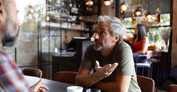 10 Ways to Peacefully Talk to an Atheist about Christianity