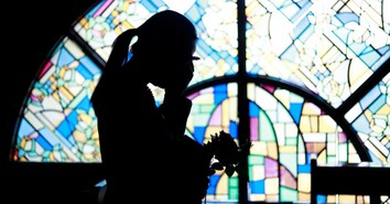 A Prayer to Not Be Fearful of Death - Your Daily Prayer - October 23
