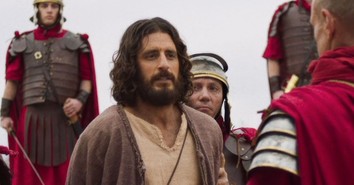 Jonathan Roumie Says ‘The Chosen’ Is Changing Lives and Spreading the Gospel Worldwide