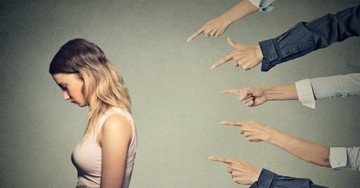 10 Signs Your Church Is Bullying You 