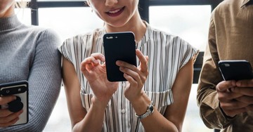 10 Important Things Christians Need to Do More on Social Media