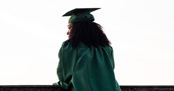 9 Ways to Trust God When Graduation Brings Change