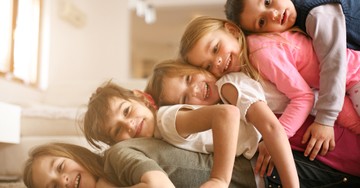 5 Surprising Blessings of Sibling Relationships