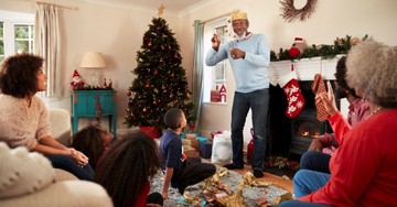 7 Traditions to Make Christmas Unforgettable for Your Grandkids