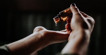 7 Healing Oils Found in the Bible