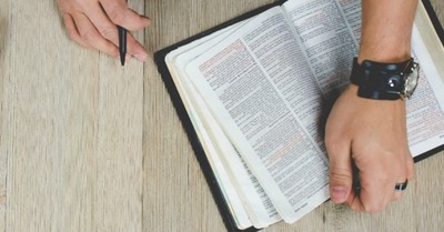 1. 1 Corinthians 10:13
