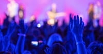 Carl Lentz Backs Biblical Marriage, Says Hillsong is Criticized by Both Sides
