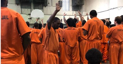 Kanye West Surprises Texas Inmates with Performance: 'This Is a Mission, Not a Show' 