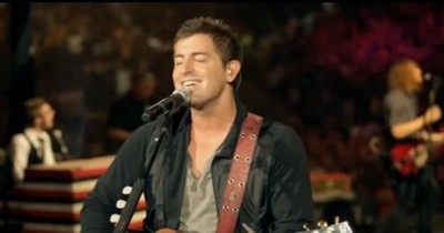 Jeremy Camp - Overcome (Official Music Video) 