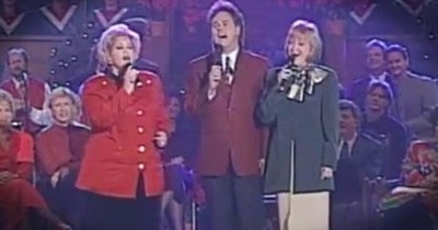 Gaither Vocal Band - Away in a Manger 