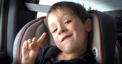 Carseat Crooner Adorably Serenades His Mom - Too Cute for Words 